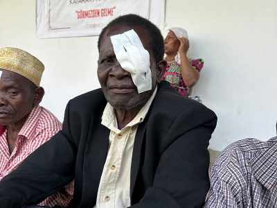 Afrika Katarakt Ameliyatı