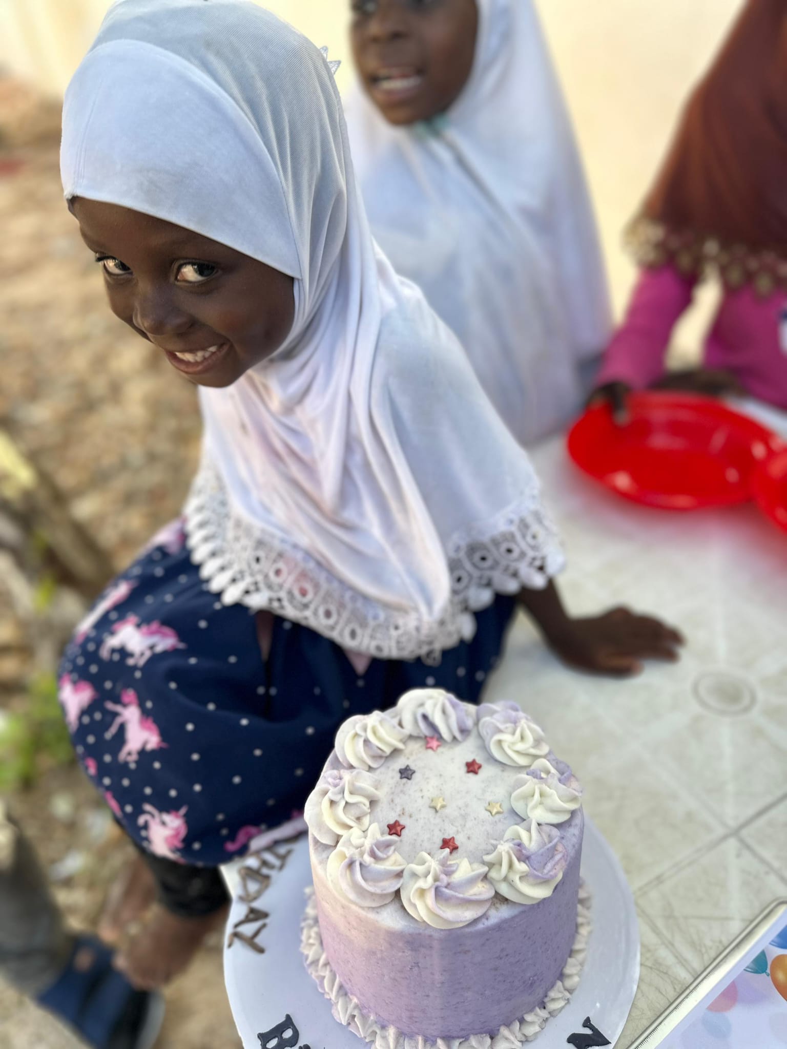 Afrika’daki çocuklara ikram çalışması
